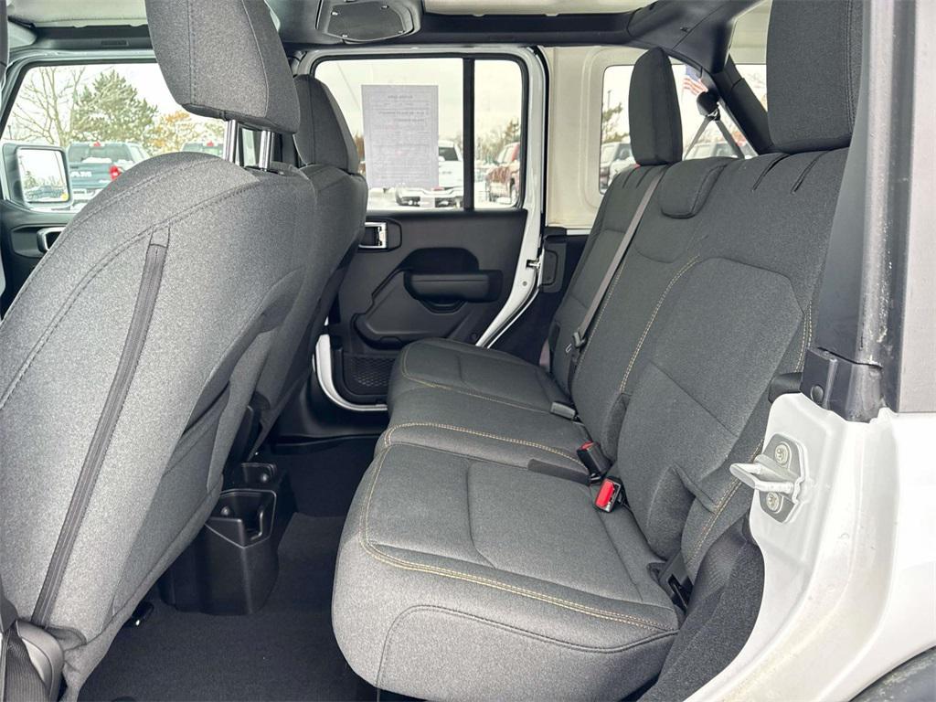 new 2026 Jeep Wrangler car, priced at $51,917