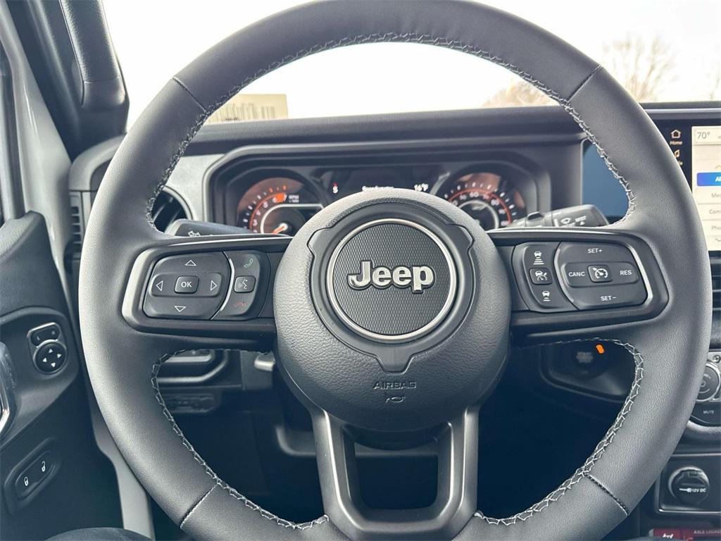 new 2026 Jeep Wrangler car, priced at $51,917