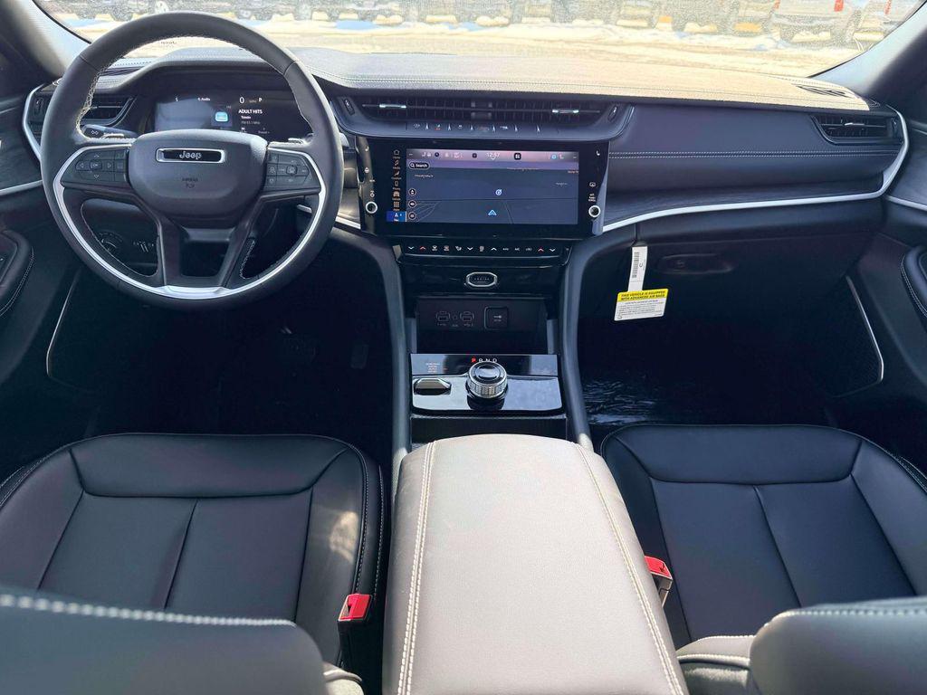 new 2026 Jeep Grand Cherokee car, priced at $49,509