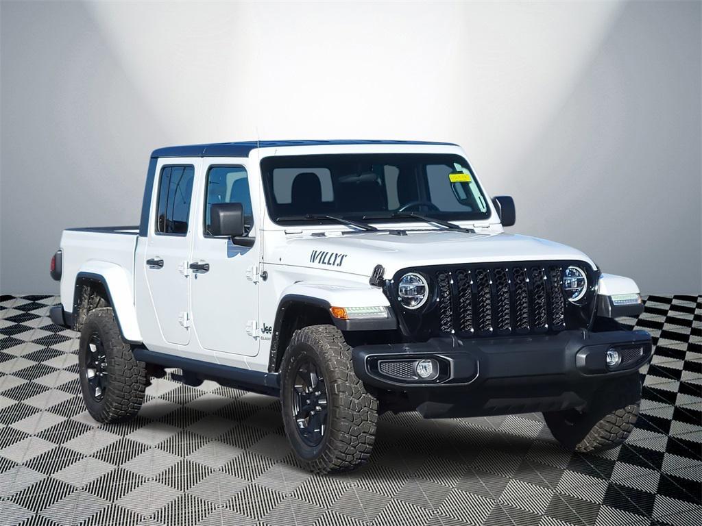 used 2022 Jeep Gladiator car, priced at $31,500