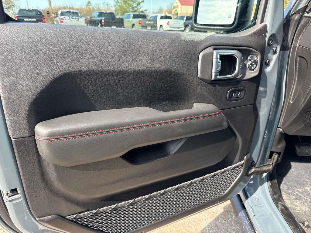 new 2026 Jeep Wrangler car, priced at $59,025