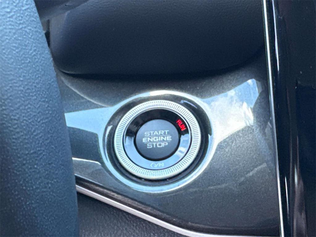 used 2022 Jeep Grand Cherokee car, priced at $25,700