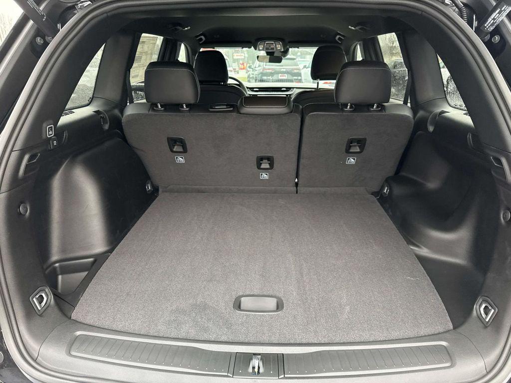 new 2026 Jeep Grand Cherokee car, priced at $45,848