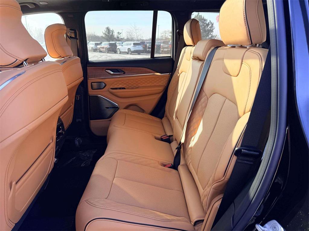 new 2025 Jeep Grand Cherokee car, priced at $63,000