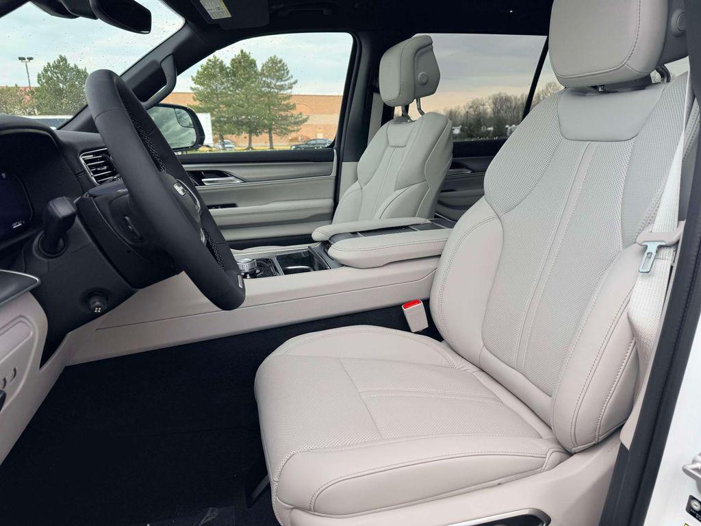 new 2026 Jeep Grand Wagoneer car, priced at $78,584
