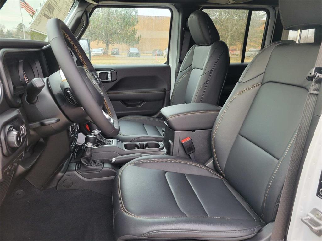 new 2025 Jeep Wrangler car, priced at $57,550