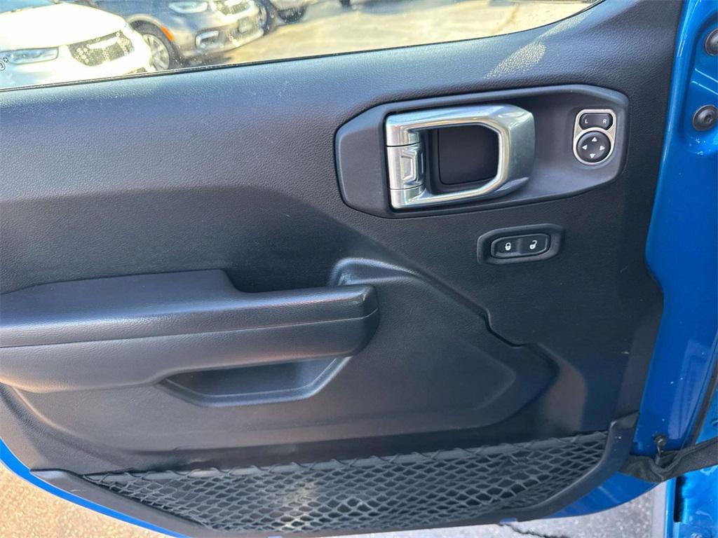 used 2021 Jeep Gladiator car, priced at $21,500