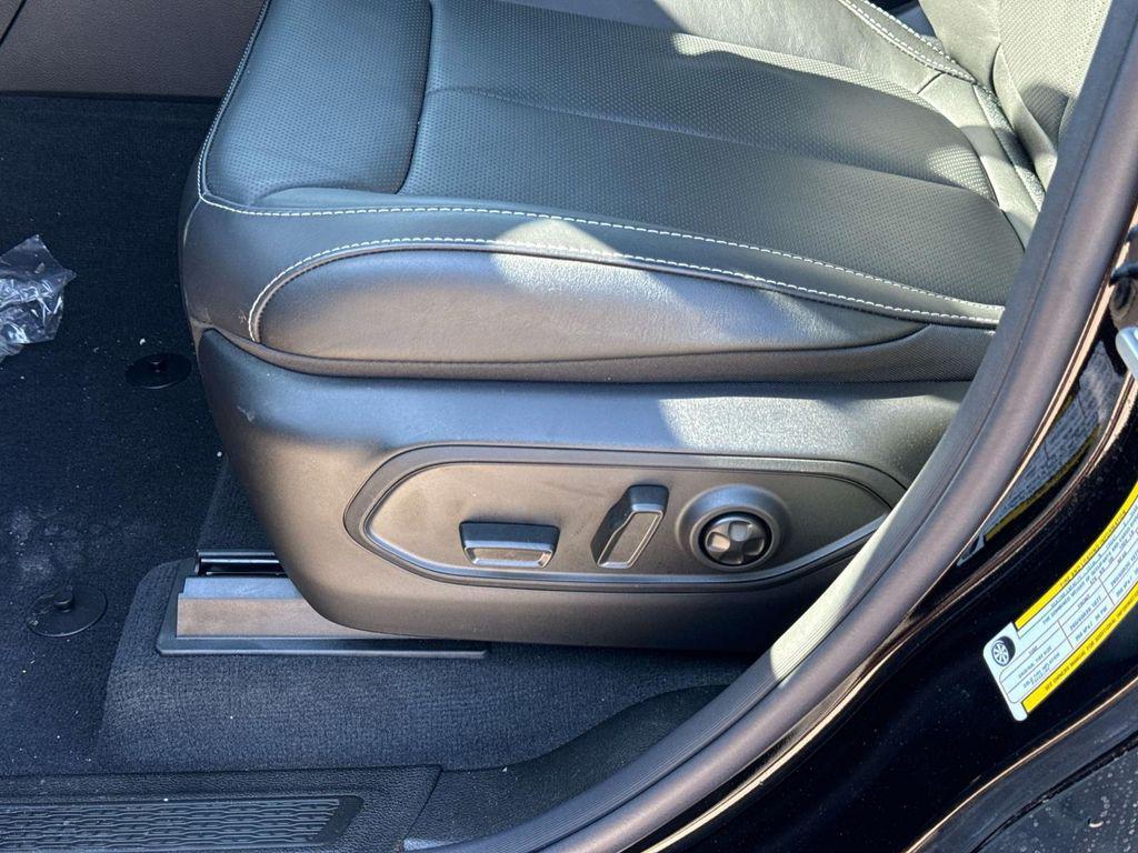 new 2026 Jeep Grand Cherokee car, priced at $55,104