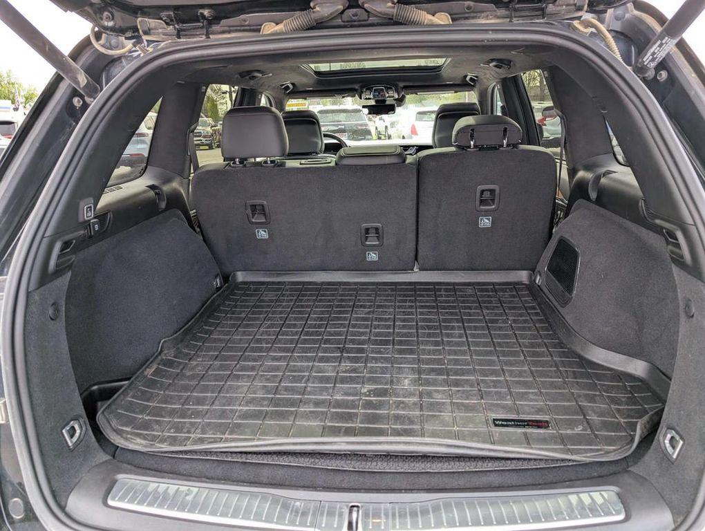 used 2022 Jeep Grand Cherokee car, priced at $34,799