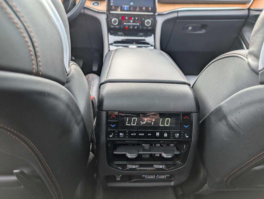 used 2022 Jeep Grand Cherokee car, priced at $34,799