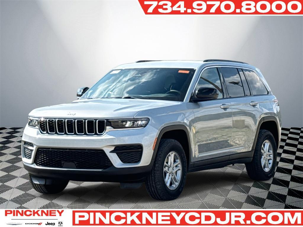 new 2025 Jeep Grand Cherokee car, priced at $41,526