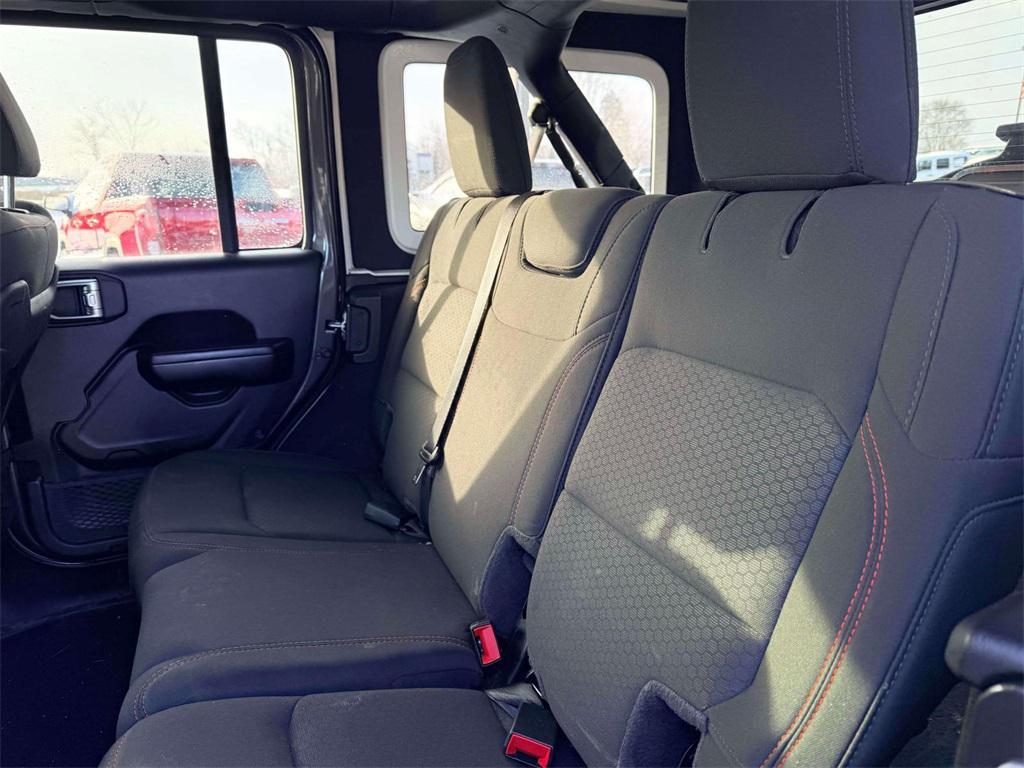 used 2021 Jeep Wrangler Unlimited car, priced at $33,000