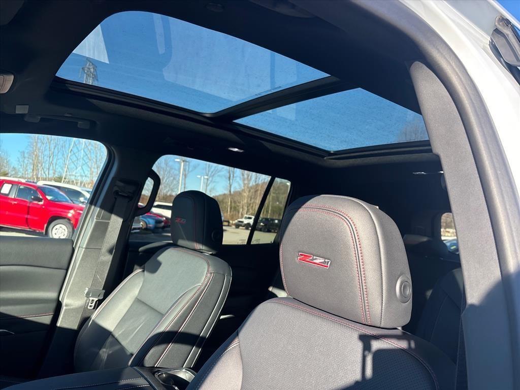 new 2026 Chevrolet Traverse car, priced at $58,079