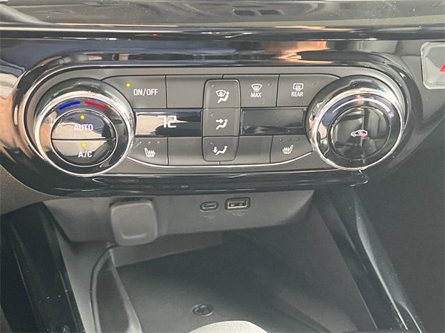 new 2025 Chevrolet Trax car, priced at $26,206