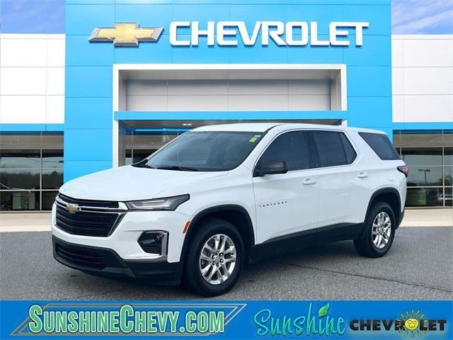 used 2022 Chevrolet Traverse car, priced at $23,998