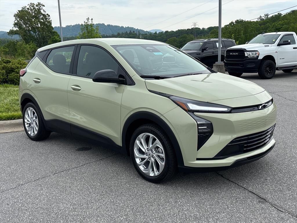 new 2027 Chevrolet Bolt car, priced at $31,379