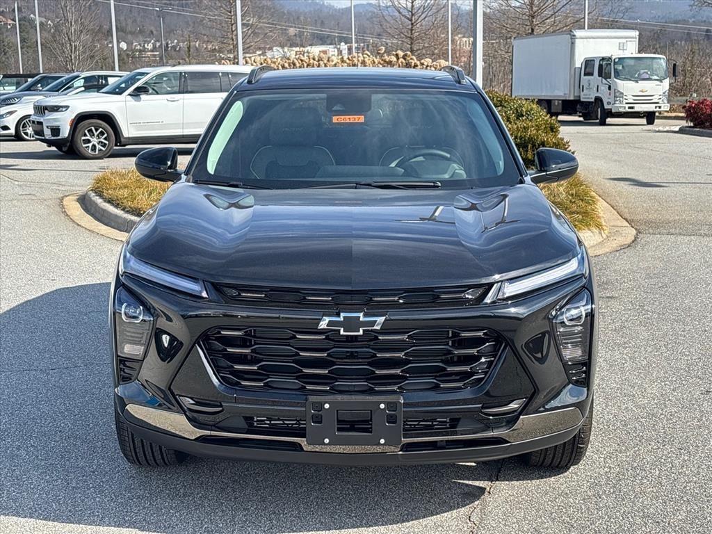 new 2026 Chevrolet Trax car, priced at $28,014