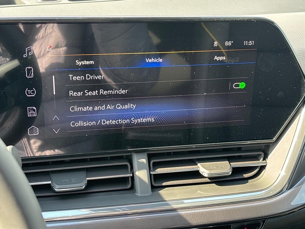 new 2026 Chevrolet Trax car, priced at $28,014