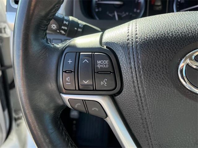 used 2017 Toyota Highlander car, priced at $17,999