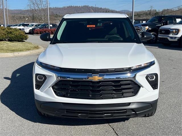 new 2026 Chevrolet TrailBlazer car, priced at $29,044