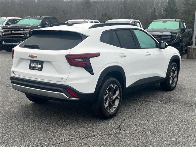 new 2026 Chevrolet Trax car, priced at $26,011