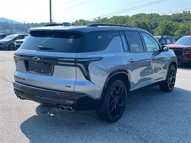 used 2024 Chevrolet Traverse car, priced at $48,600