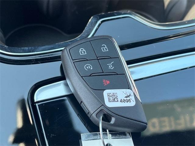 used 2024 Chevrolet Traverse car, priced at $48,600