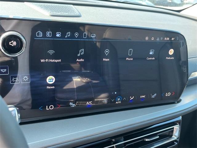 new 2025 Chevrolet Traverse car, priced at $49,808