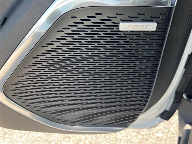 new 2025 Chevrolet Traverse car, priced at $49,808