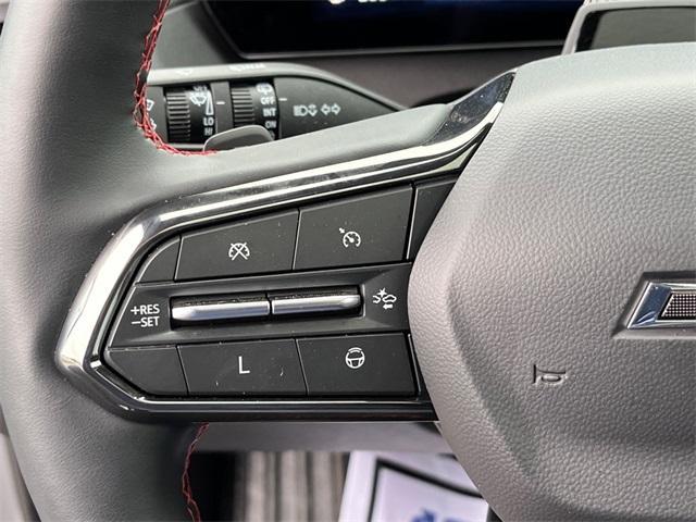 used 2024 Chevrolet Traverse car, priced at $48,500