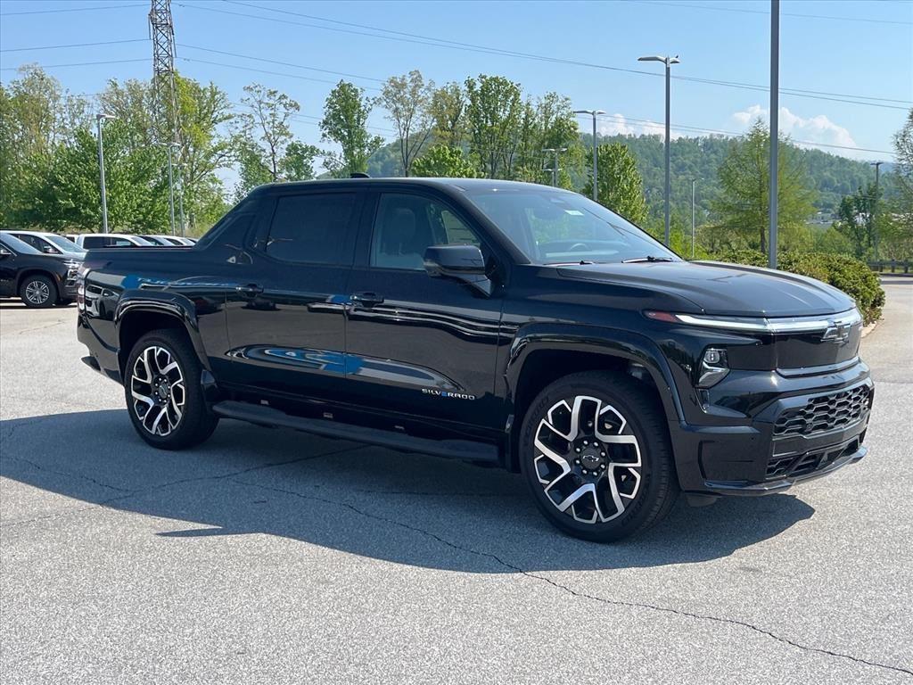 new 2024 Chevrolet Silverado EV car, priced at $75,127