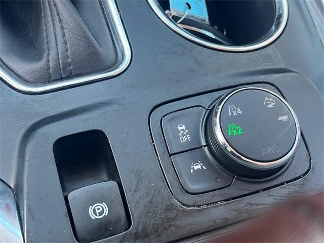 used 2021 Chevrolet Traverse car, priced at $32,500