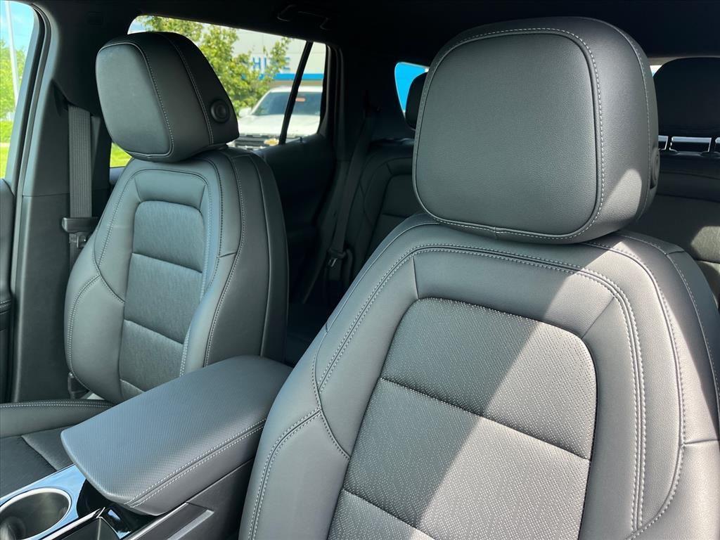 new 2026 Chevrolet Equinox car, priced at $37,538