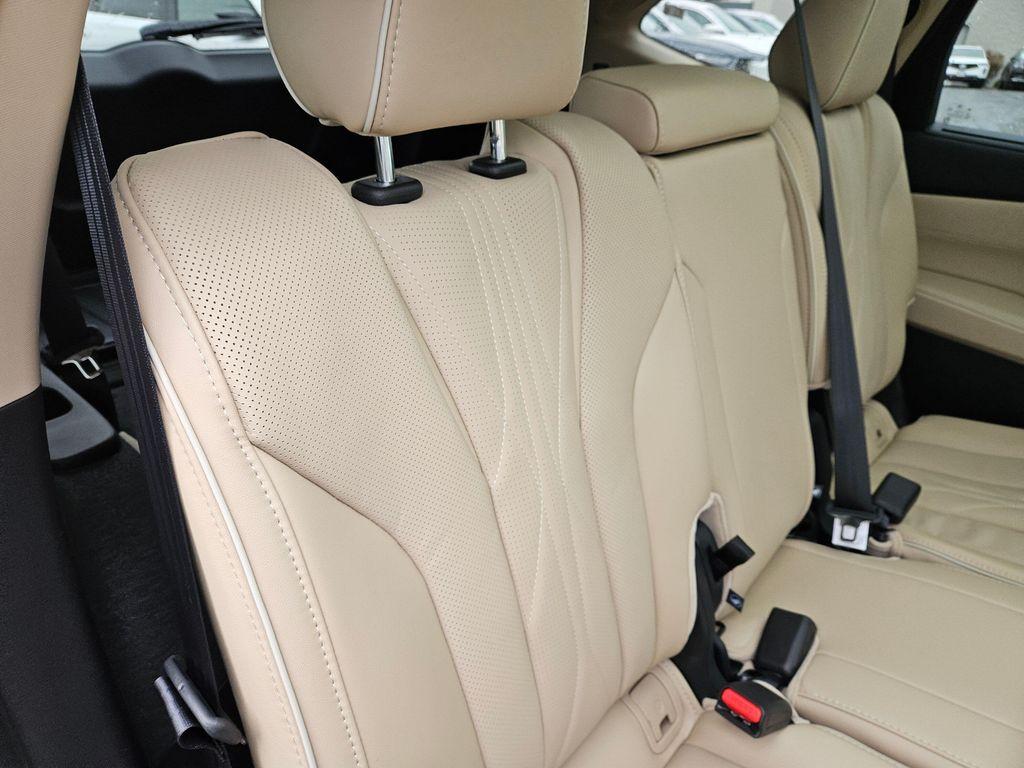 new 2026 Acura MDX car, priced at $68,950
