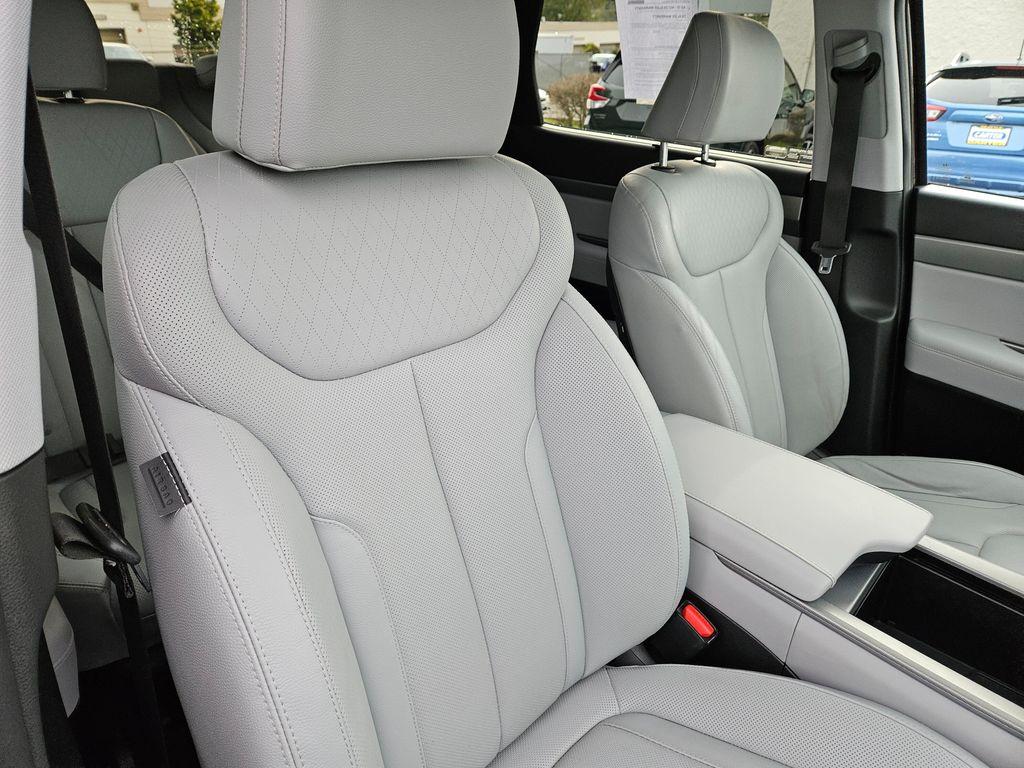 used 2022 Hyundai Palisade car, priced at $32,525
