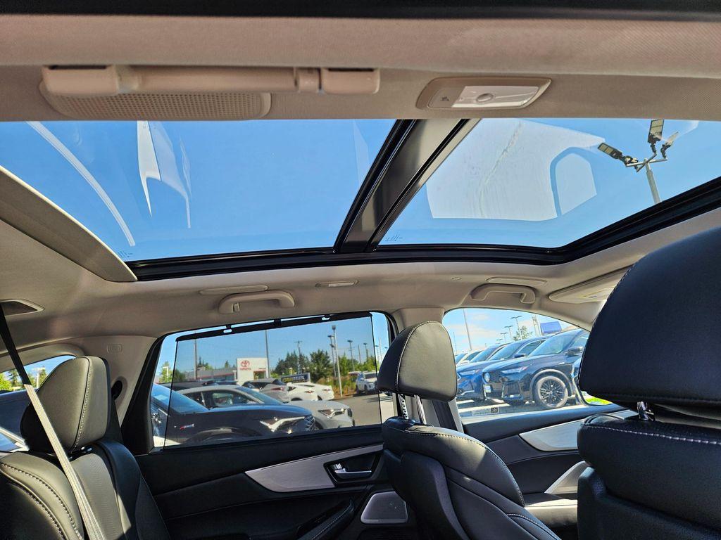 used 2025 Acura MDX car, priced at $55,034