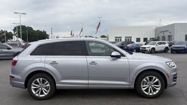 used 2019 Audi Q7 car, priced at $21,567