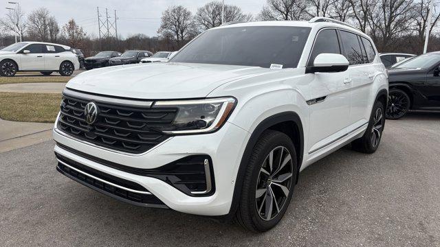 used 2024 Volkswagen Atlas car, priced at $32,442