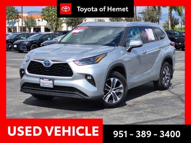 used 2022 Toyota Highlander Hybrid car, priced at $26,888