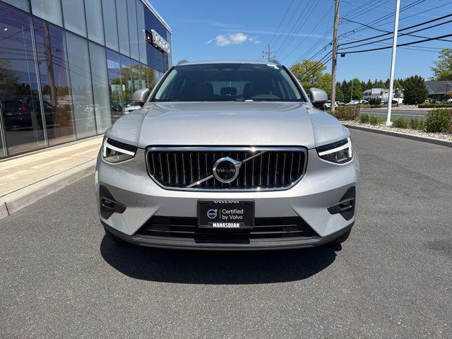 used 2025 Volvo XC40 car, priced at $33,374
