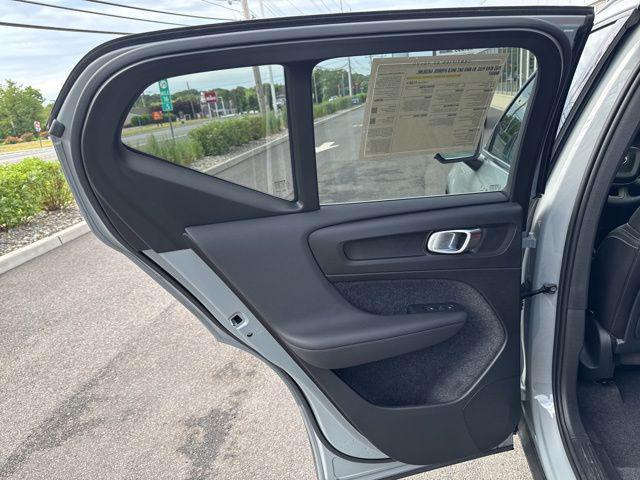 used 2025 Volvo XC40 car, priced at $33,374