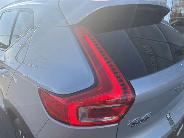 used 2025 Volvo XC40 car, priced at $34,374