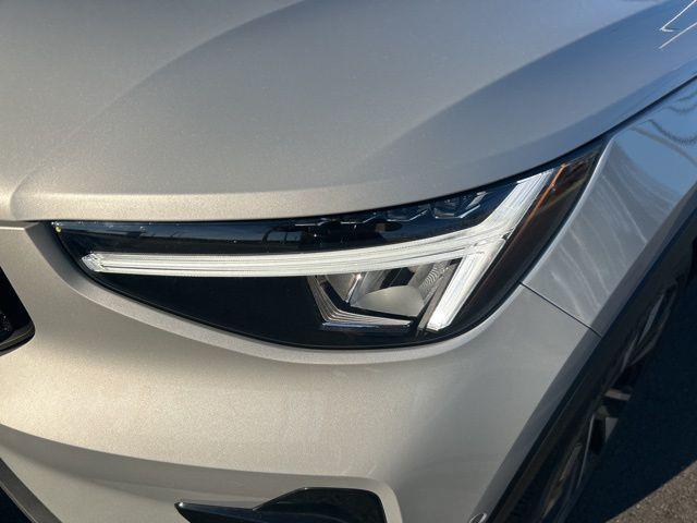 used 2025 Volvo XC40 car, priced at $34,374