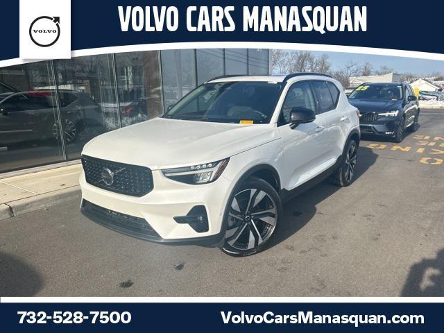 used 2025 Volvo XC40 car, priced at $34,475
