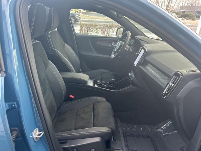 used 2025 Volvo XC40 car, priced at $30,975