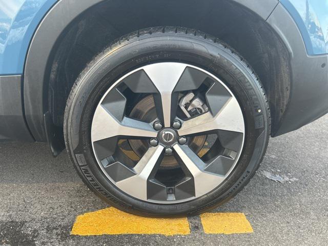 used 2025 Volvo XC40 car, priced at $30,975
