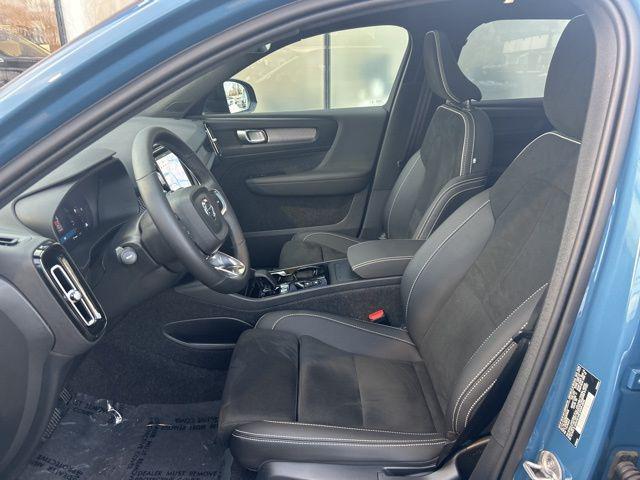 used 2025 Volvo XC40 car, priced at $30,975