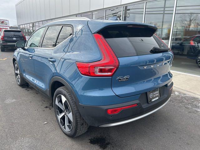 used 2025 Volvo XC40 car, priced at $32,475