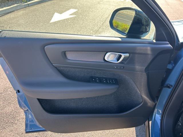 used 2025 Volvo XC40 car, priced at $30,975