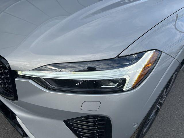 used 2025 Volvo XC60 car, priced at $35,975